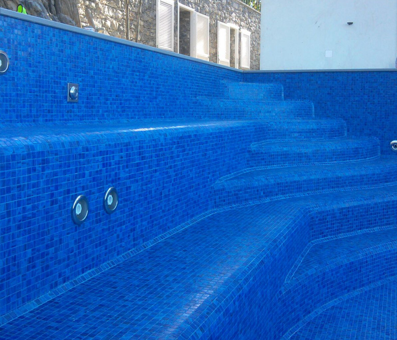 Rivestimento mosaio per piscine